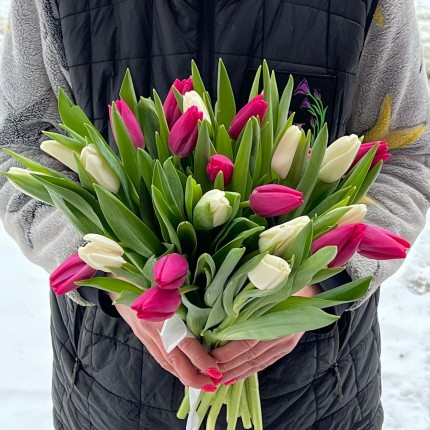 Букет из белых ирозовых тюльпанов - купить с доставкой в по Лобне